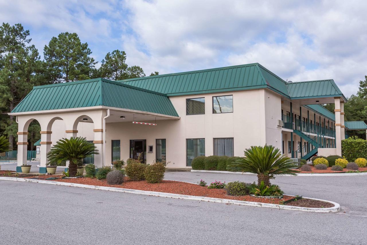 Days Inn by Wyndham Summerton Eksteriør bilde